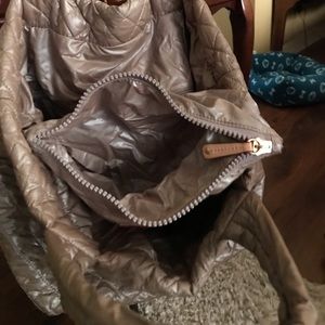 MZ Wallace Bags - MZ WALLACE MEDIUM METRO BAG MZ Wallace Bags - MZ WALLACE MEDIUM METRO BAG